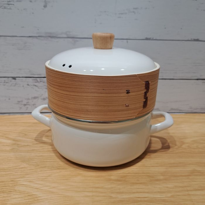 せいろ付きホーロー鍋　２０㎝