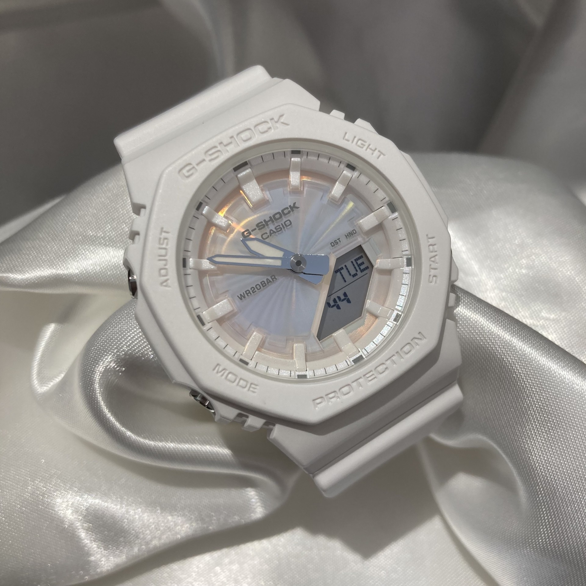 【G-SHOCK 新作】つけやすいサイズ感P2100シリーズ